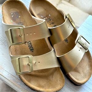 Birkenstock gold slides 9.5